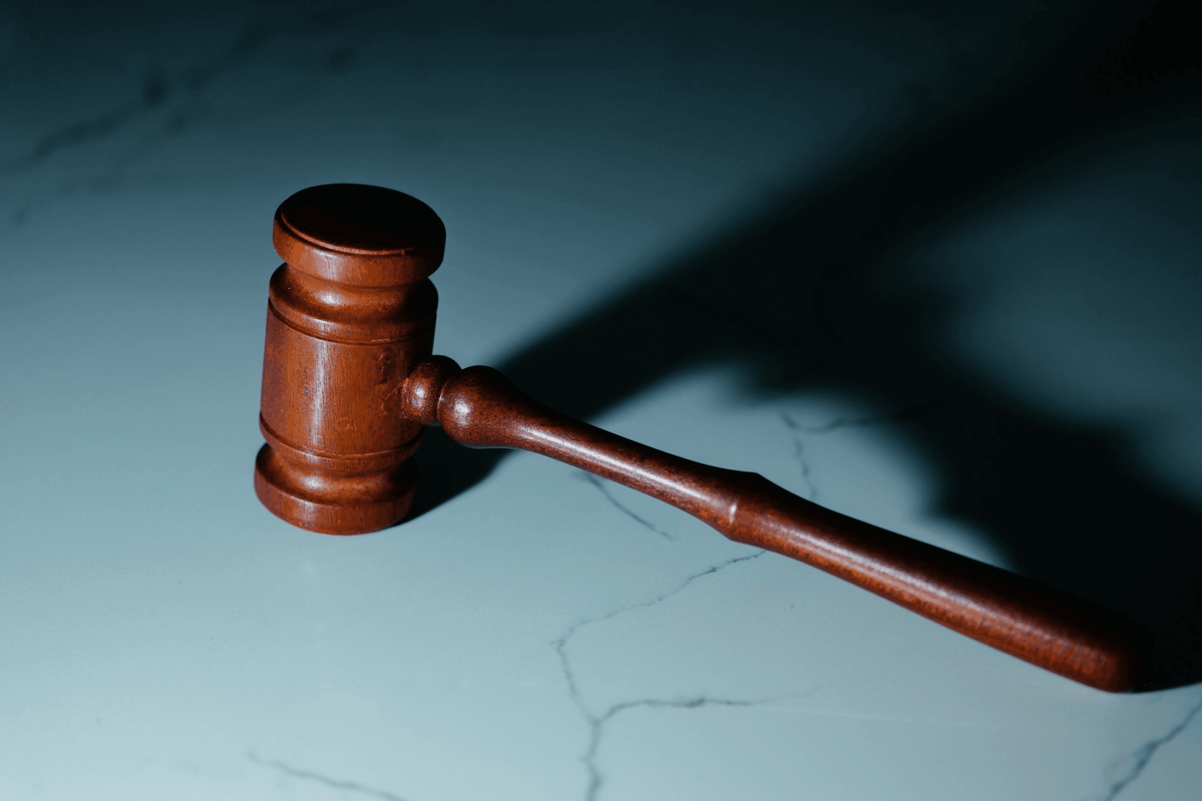 Commercial & Criminal Litigation Image